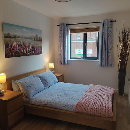 Fantastic Centrally Located 1 Bed Apartment Liverpool Luaran gambar