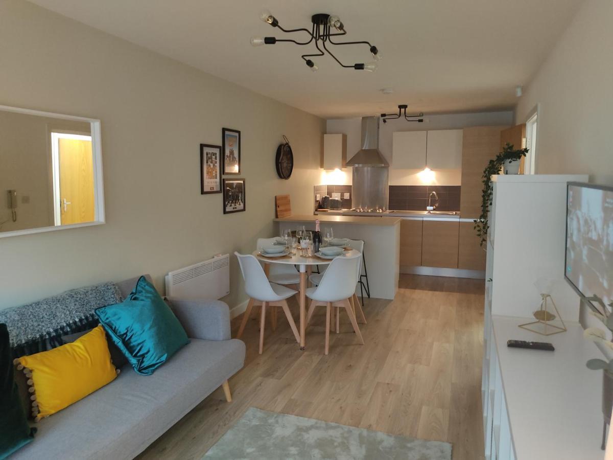 Fantastic Centrally Located 1 Bed Apartment Liverpool Luaran gambar