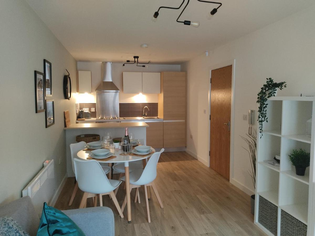 Fantastic Centrally Located 1 Bed Apartment Liverpool Luaran gambar
